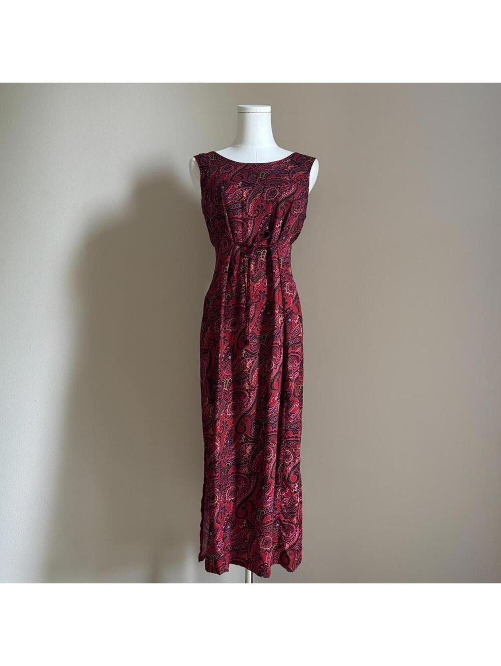 90s red paisley sleeveless dress